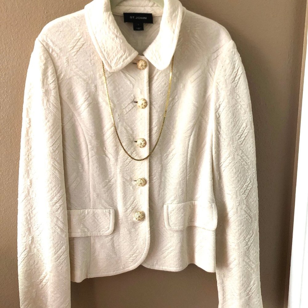 ST. JOHN Cream Jaquard 5 Button Jacket